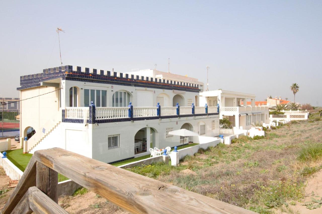Apartamento A Pie De Playa Кульера Экстерьер фото